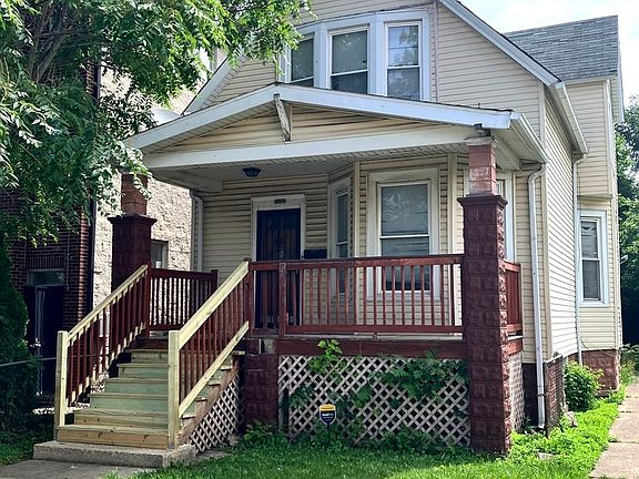 2nd image of 11035 S Edbrooke Ave