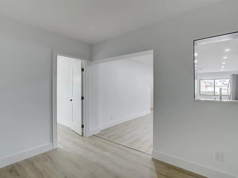2155 NE 56th Ct — Photo 14