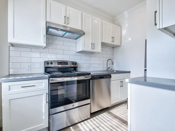 174 41st Street, 174 41st St #102, Oakland, CA 94611