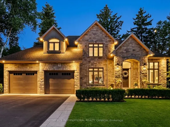 78 Ravina Cres, Hamilton, ON L9G 2E7
