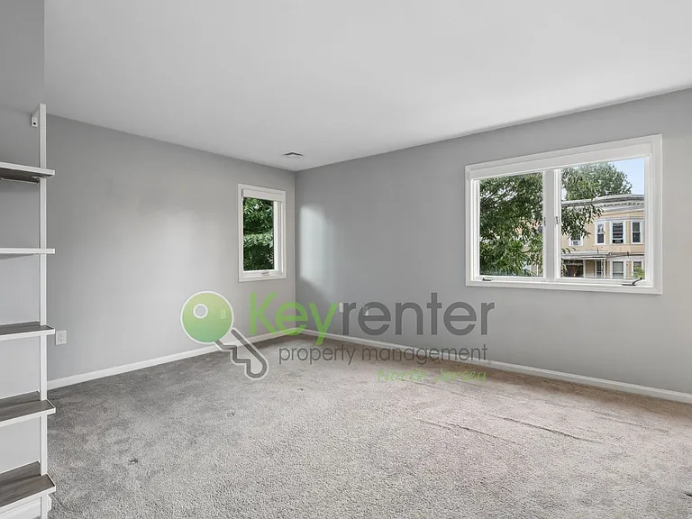 202 Saint Michaels Walk — Photo 17
