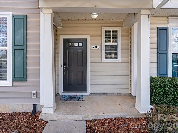 4th image of 706 Shellstone Pl