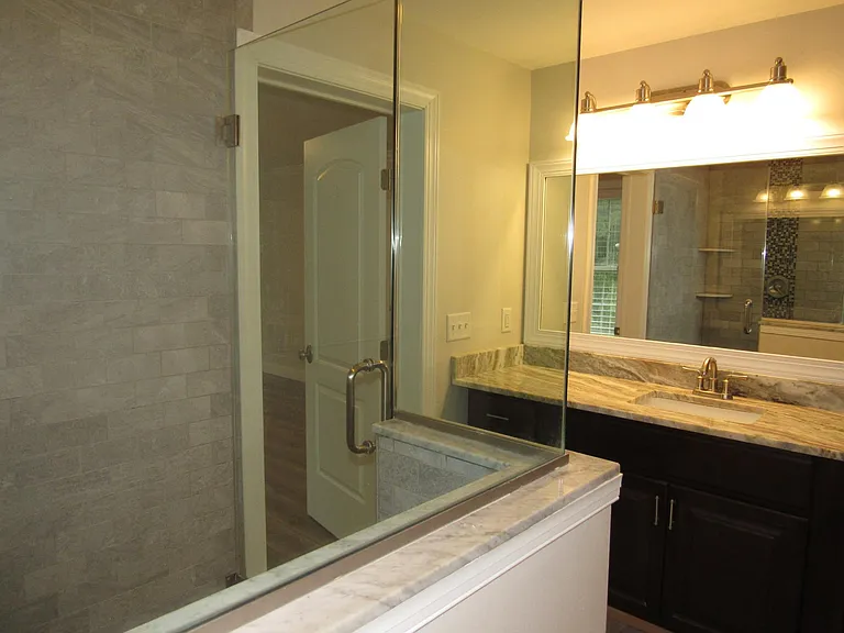 19 Riverside Dr — Photo 18