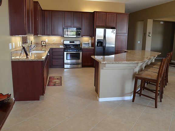 3rd image of 65133 Rolling Hills Dr