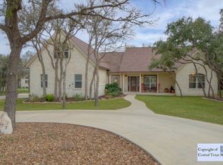 377 Pinnacle Pkwy, New Braunfels, TX 78132