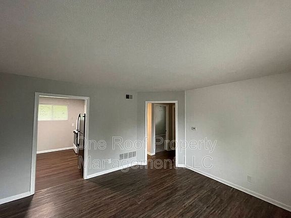 5th image of 638 N 31st St Unit 5