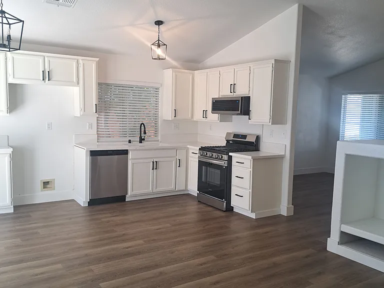 8087 Primoak Way — Photo 6