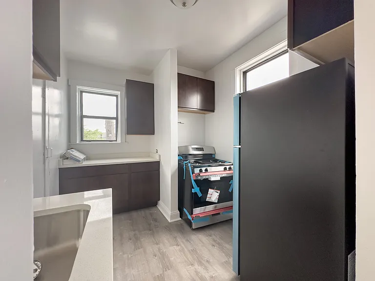 1536 N Kedzie Ave #J3 — Photo 2