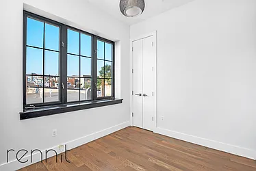 Rented by Rennit Inc.