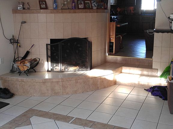 Den fireplace