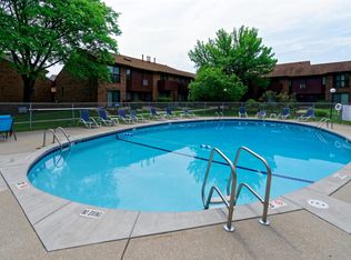9041 N Park Plaza Ct #9041, Brown Deer, WI 53223