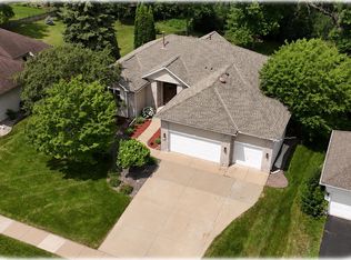 9281 Tewsbury Gate N, Maple Grove, MN 55311
