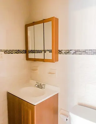 Rented by Compass | media 22