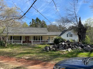 1233 Center Point Rd, Carrollton, GA 30117