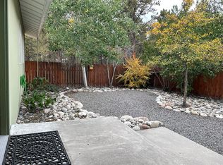 4 Beartooth Dr E, Columbus, MT 59019