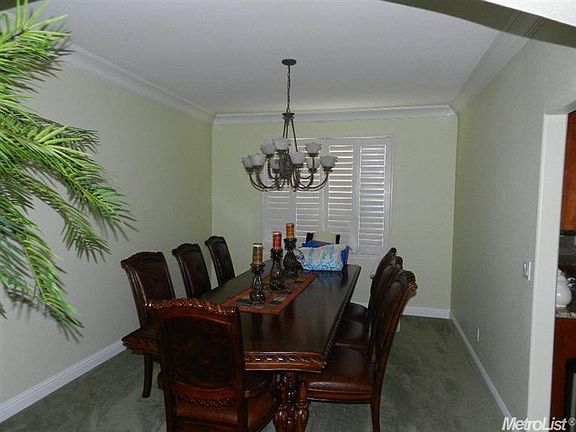 4th image of 3910 Wild Oak Dr