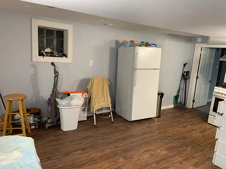 This area can be used as dining area