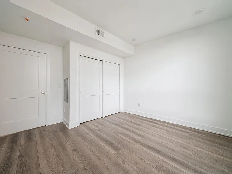 32 Jones St #202 — Photo 24