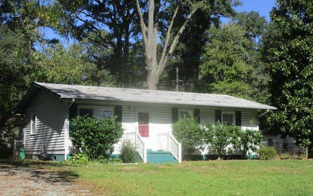 1st image of 136 Labrook Dr