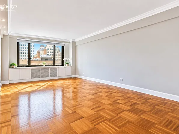 420 East 64th Street image 1 of 10
