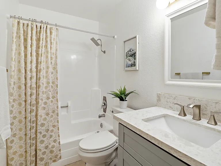 429 Autumn Dr #21 — Photo 4