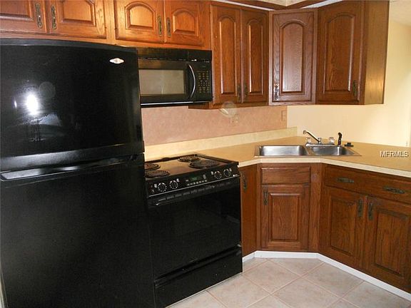 5th image of 225 Country Club Dr APT D134