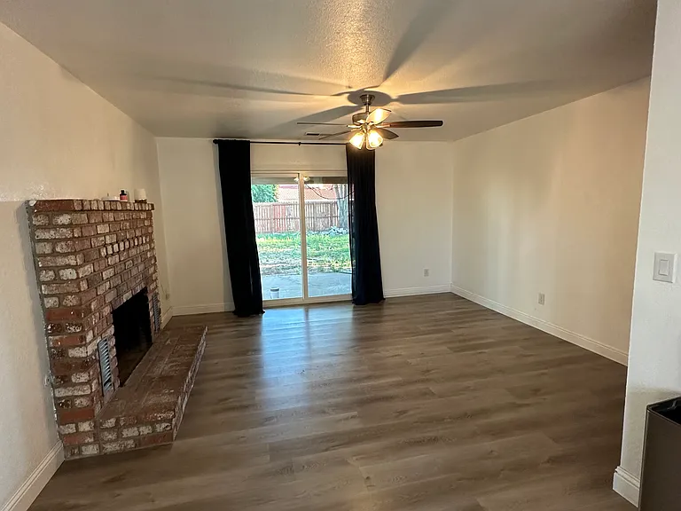 2108 Summerset Ave — Photo 6