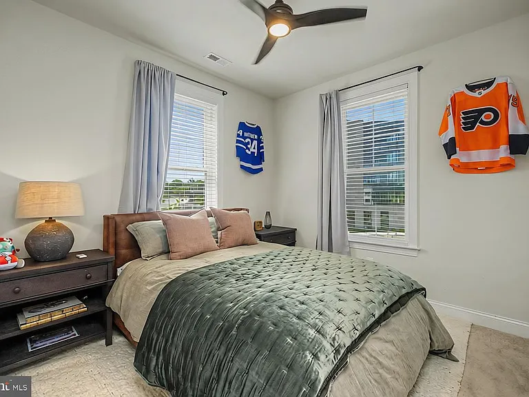 300 Squire Dr — Photo 26
