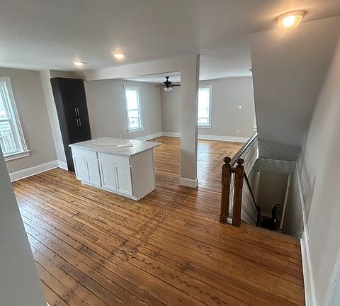 4th image of 4 S Main St Floor 2/3