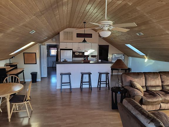 2nd image of 128 Perrin Dr #2