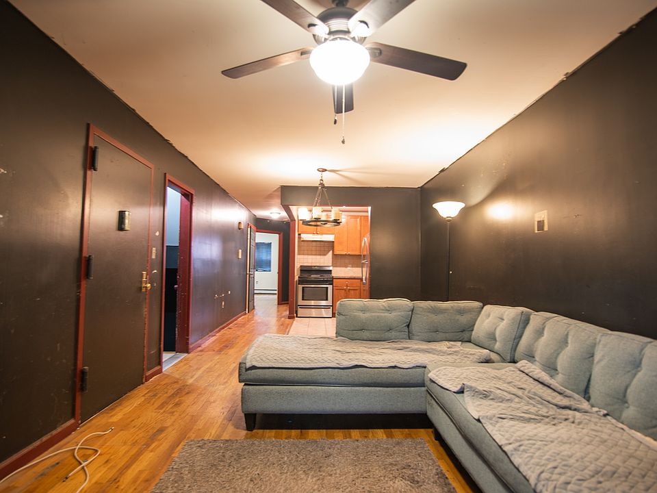 1st image of 93 Stockton St #1