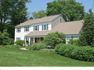 1324 Dillon Rd, Fort Washington, PA 19034