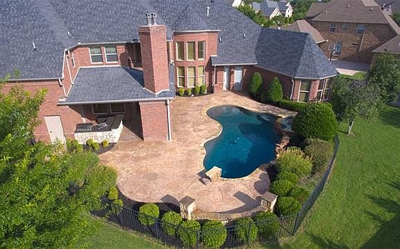 4th image of this home