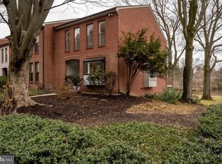 5667 Lightspun Ln, Columbia, MD 21045