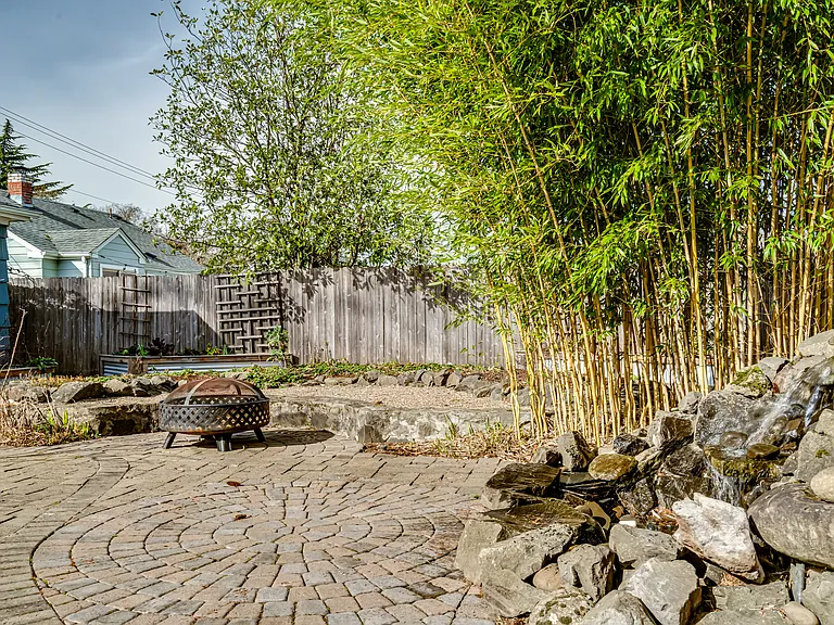 1425 Polk St — Photo 35