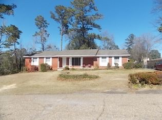 109 Hawkins St, Petal, MS 39465