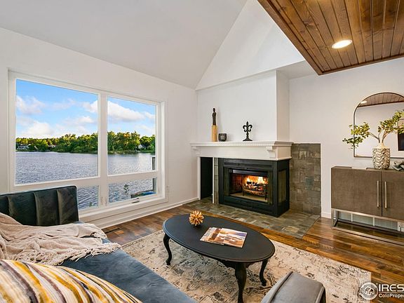 2nd image of 547 Spindrift Ct