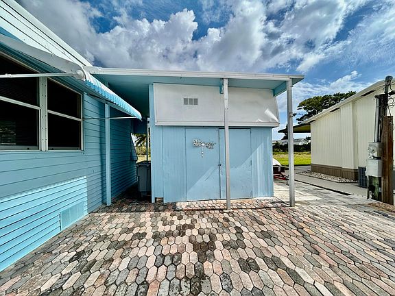 5th image of 4375 Mockingbird Drive