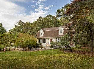 8 Clark St, Medway, MA 02053