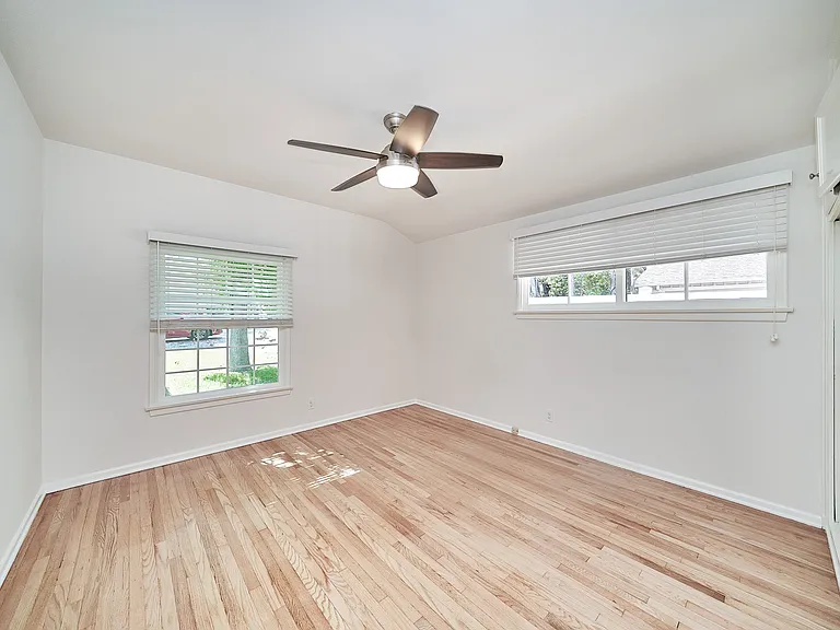 4820 Hampton Rd — Photo 11