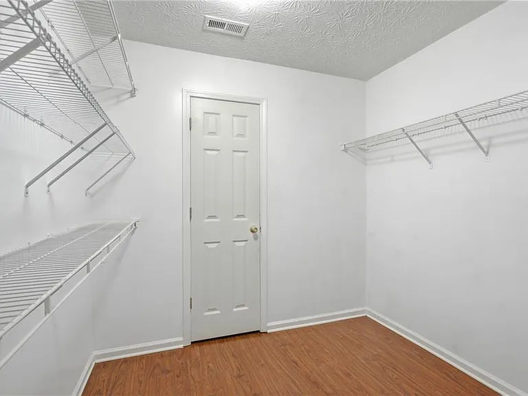 575 Chandon Way — Photo 23