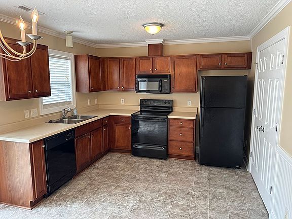 5th image of 4242 Dudleys Grant Dr APT H
