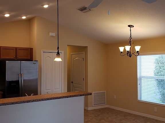 5th image of 4747 Woodbrook Dr