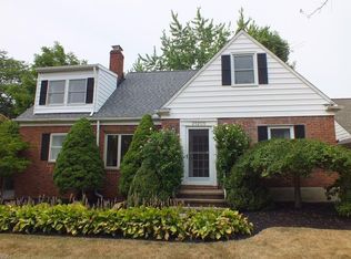 21205 Halworth Rd, BEACHWOOD, OH 44122