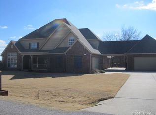 28408 E 75th St S, Broken Arrow, OK 74014