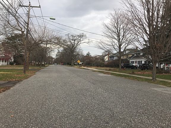 5th image of 70 Garfield Ave