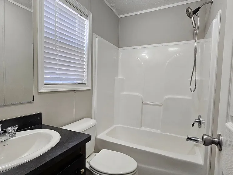 465 Biscayne Blvd — Photo 29
