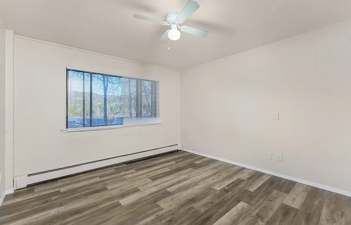 Building Photo - Purgatory Apartments