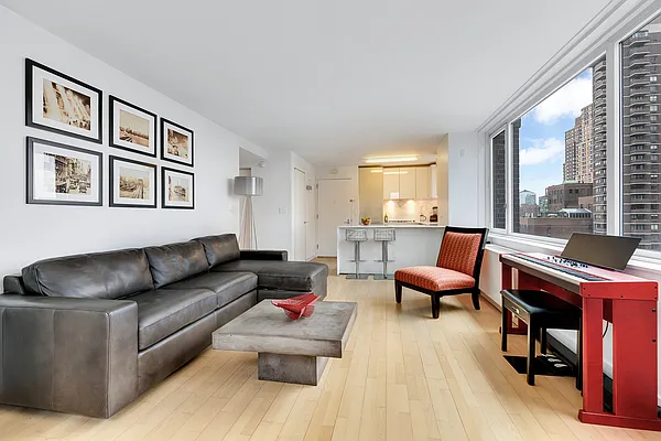 Rented by Corcoran | media 4