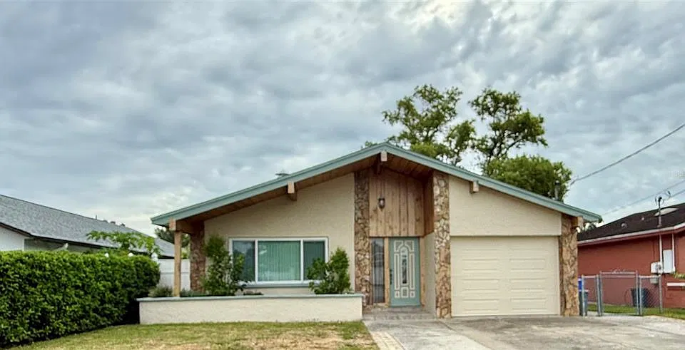 7523 Blossom Ave